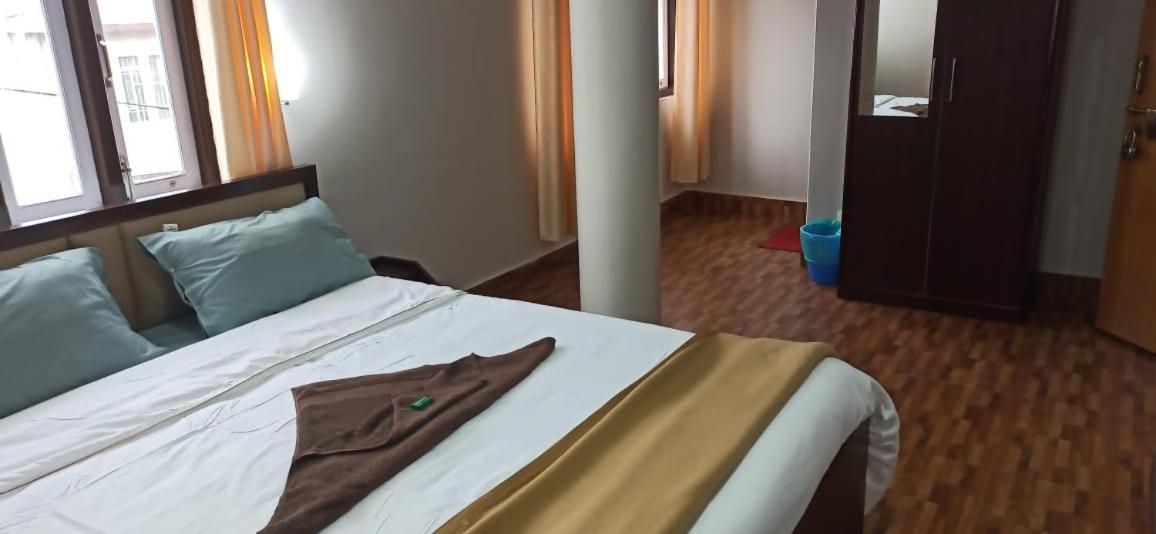 Hotel Sonar Tori Gangtok Esterno foto